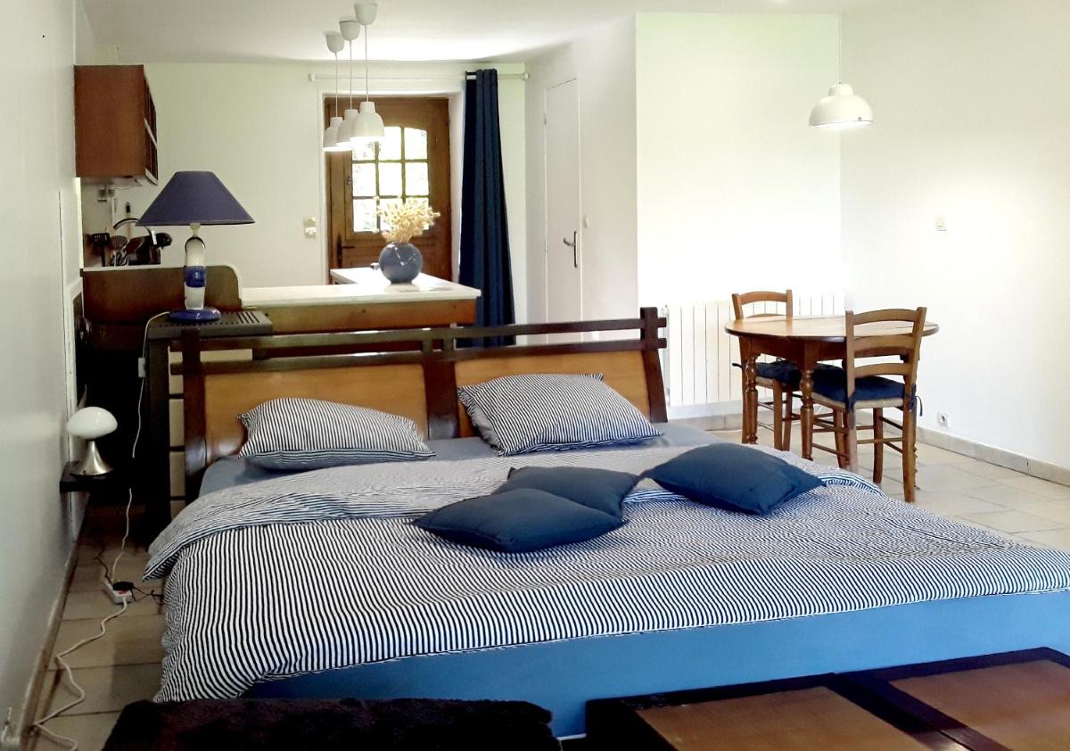 Domaine de la Tranquillité B - Housity