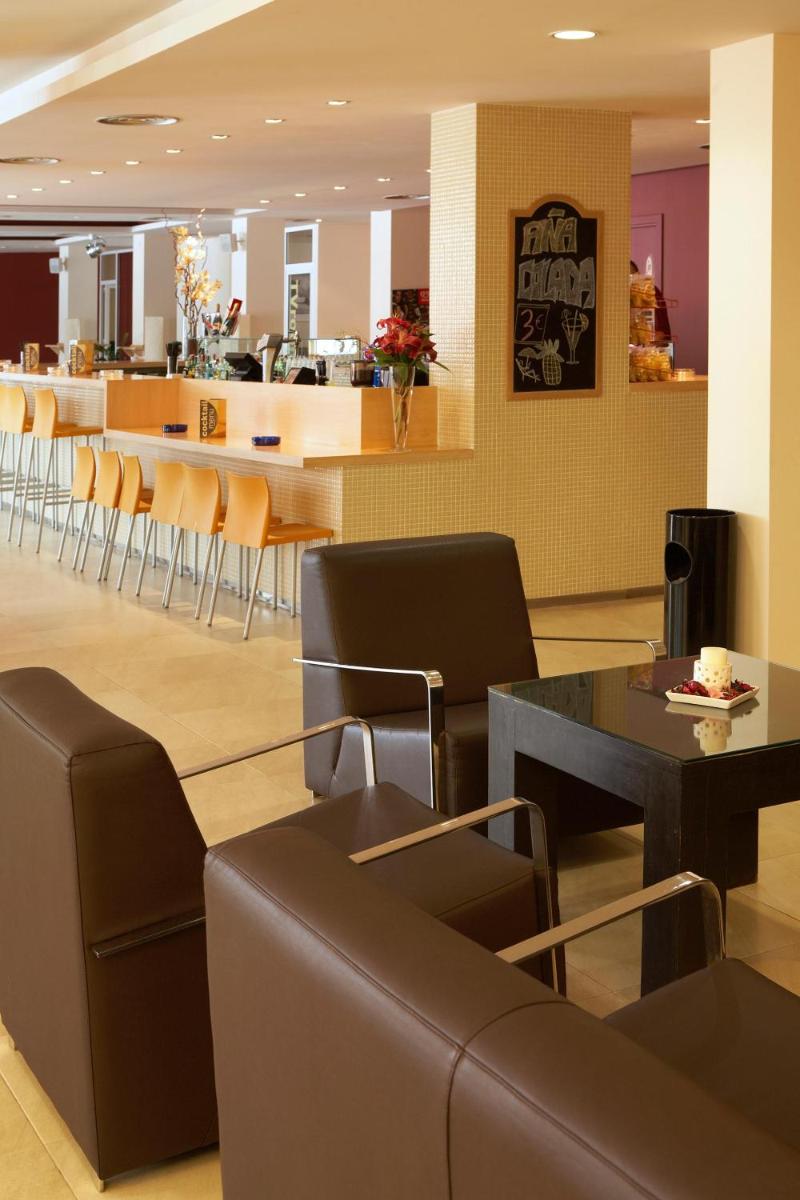 Zona de estar de ALEGRIA Plaza Paris 4*Sup