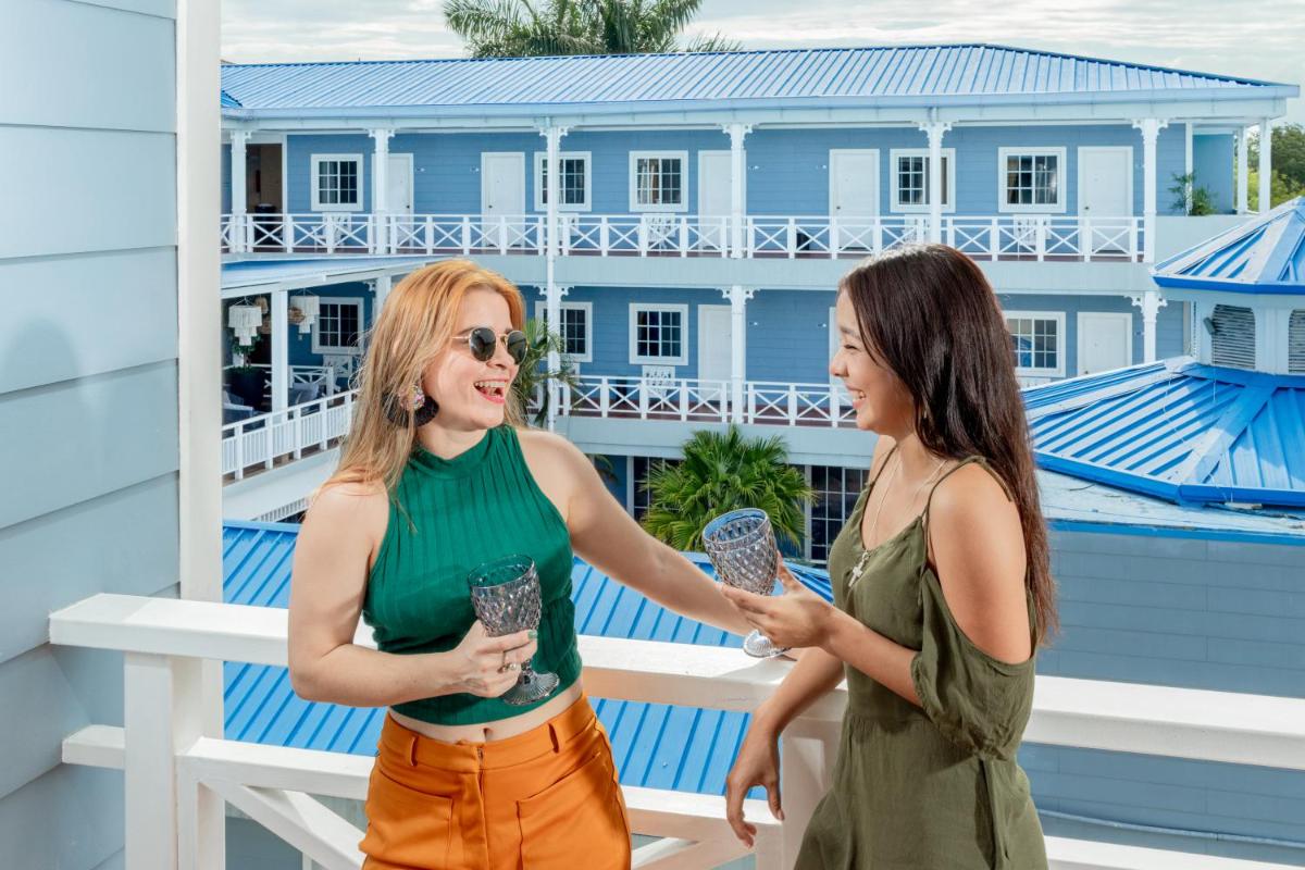 Hotel Casona del Lago - Housity