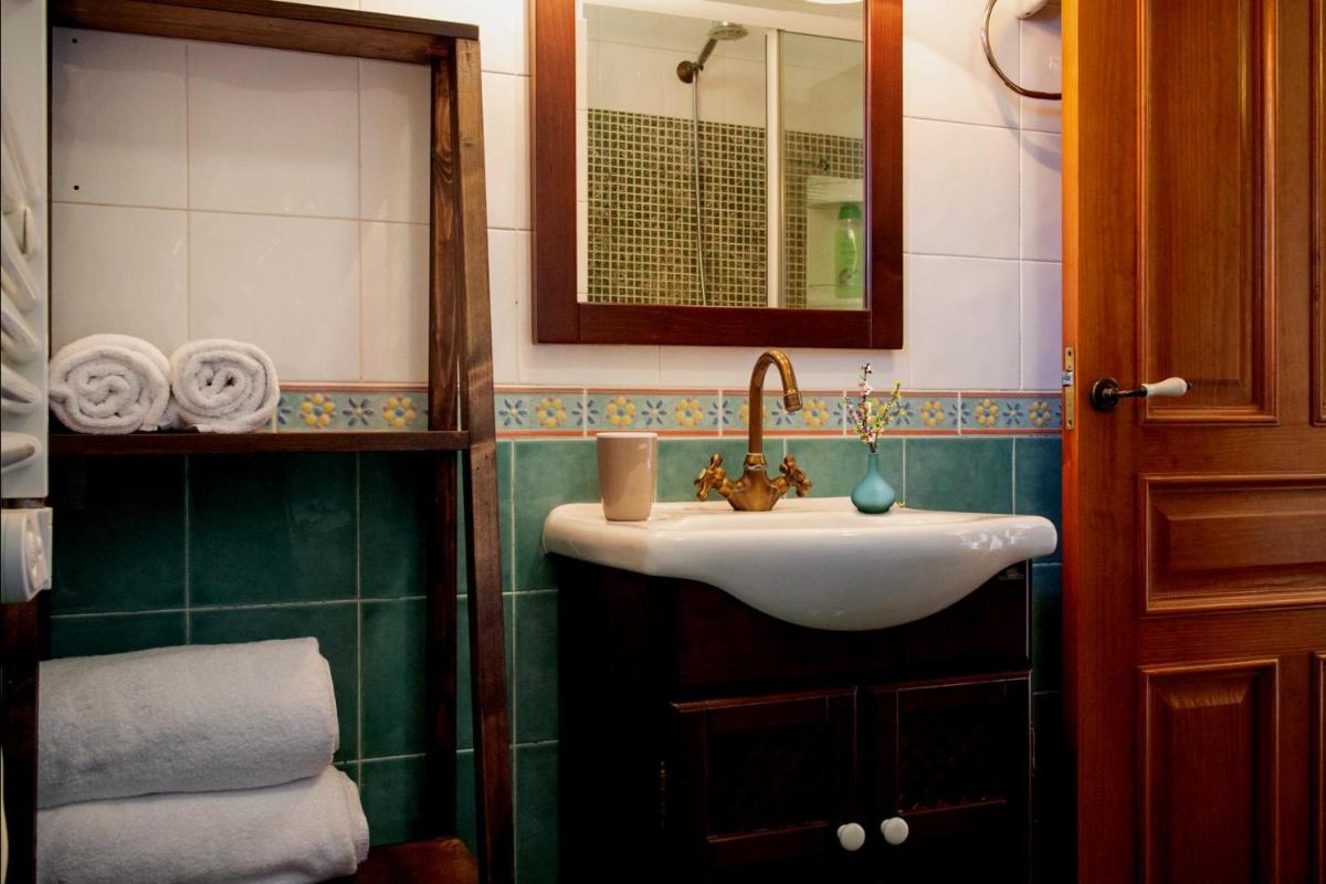 Casa Rural Pontevedra con piscinajardínbarbacoa - Housity