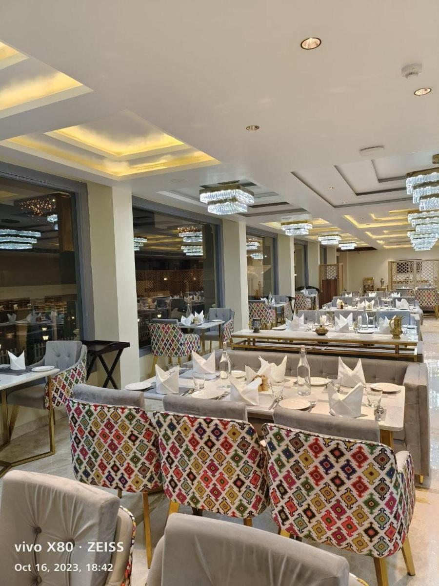 Suitetrails - ARCO Hotels and Resorts Srinagar