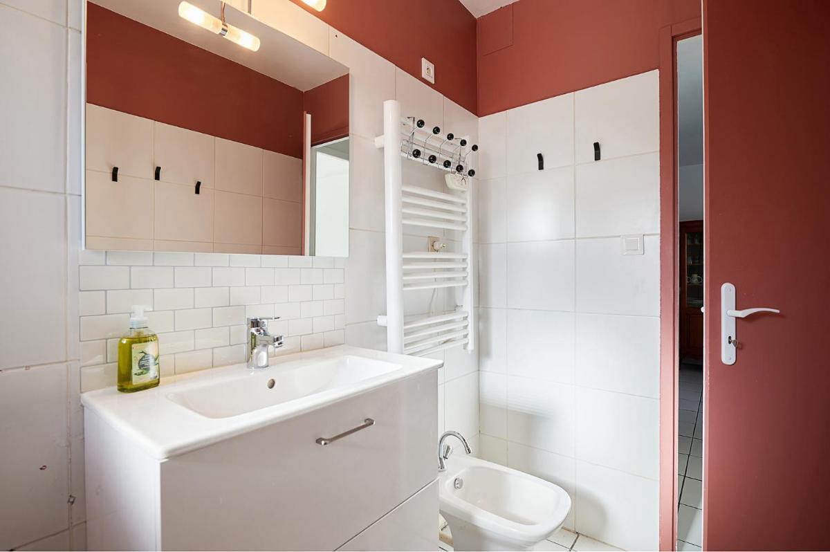 L'escapade, Port à 200m, climatisation et balcon - Housity