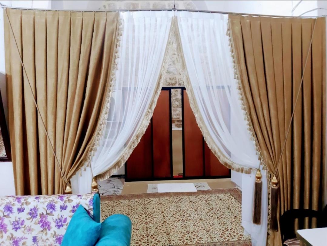 Aydınbey konagı - Housity