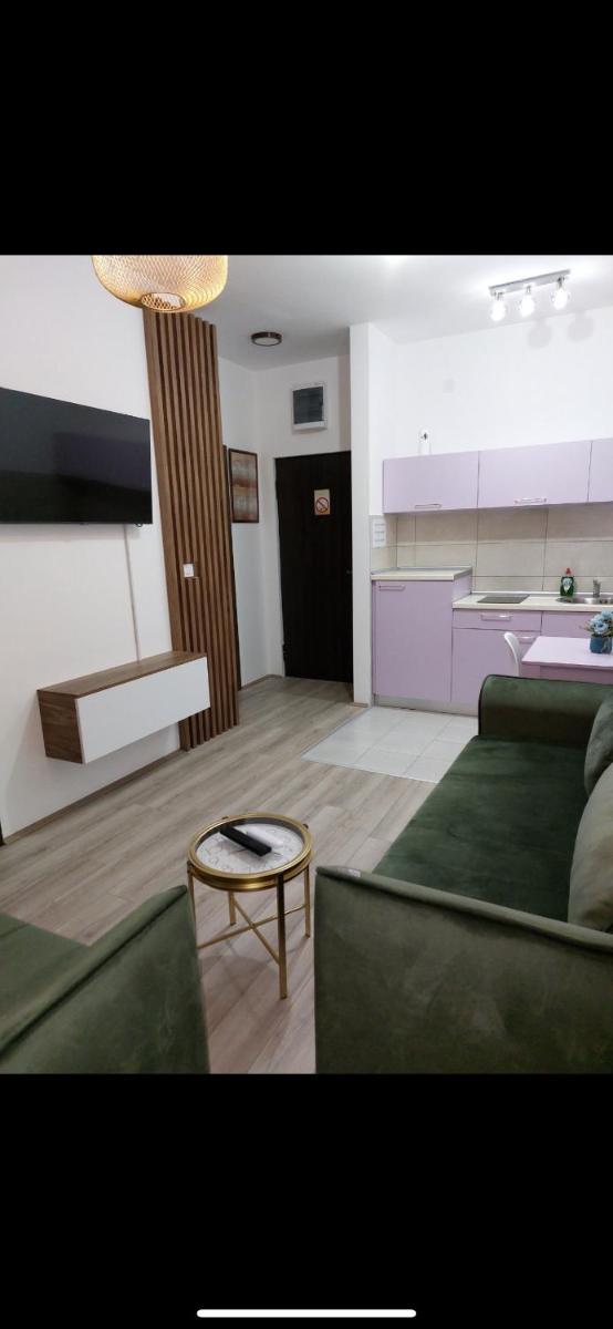 De Lux Nedeljkovic - Housity