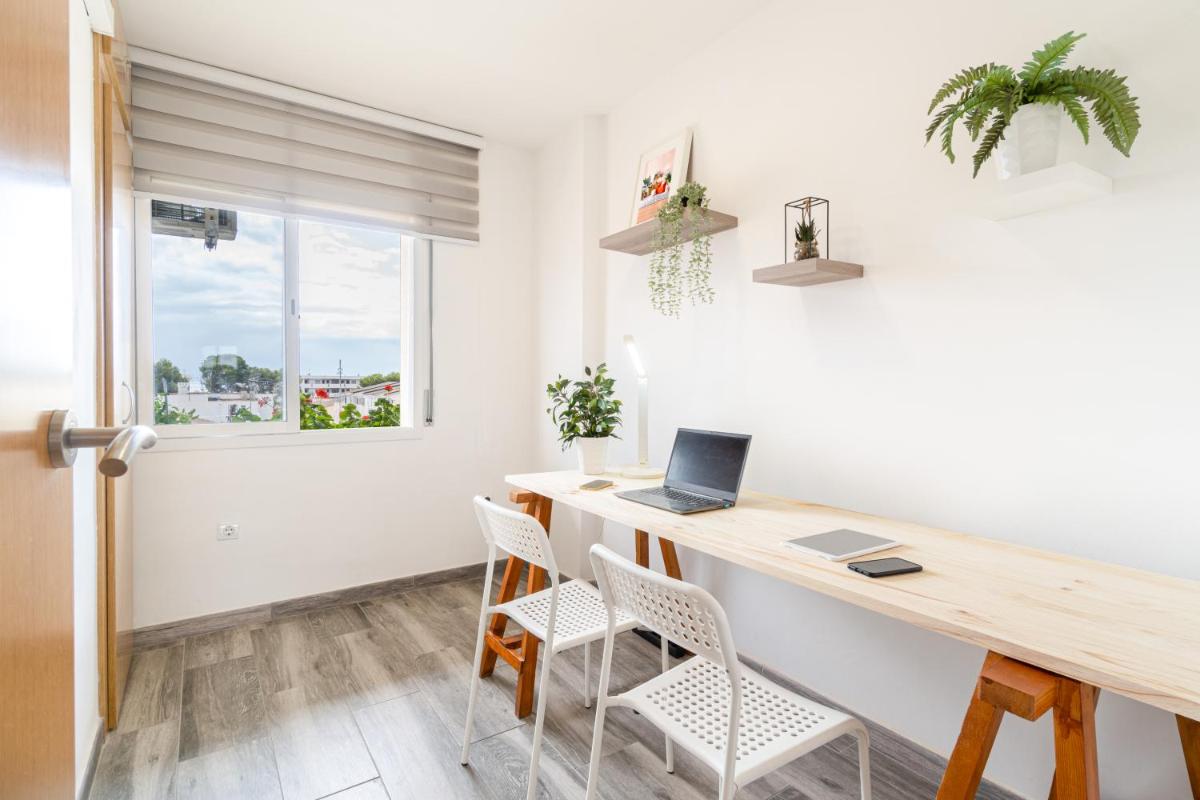 Suitetrails - Luxe - Penthouse - 2BR - Seaview - Beach - Parking