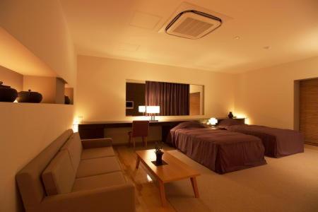 Ame no Hi to Yuyake-Adult Only - Housity