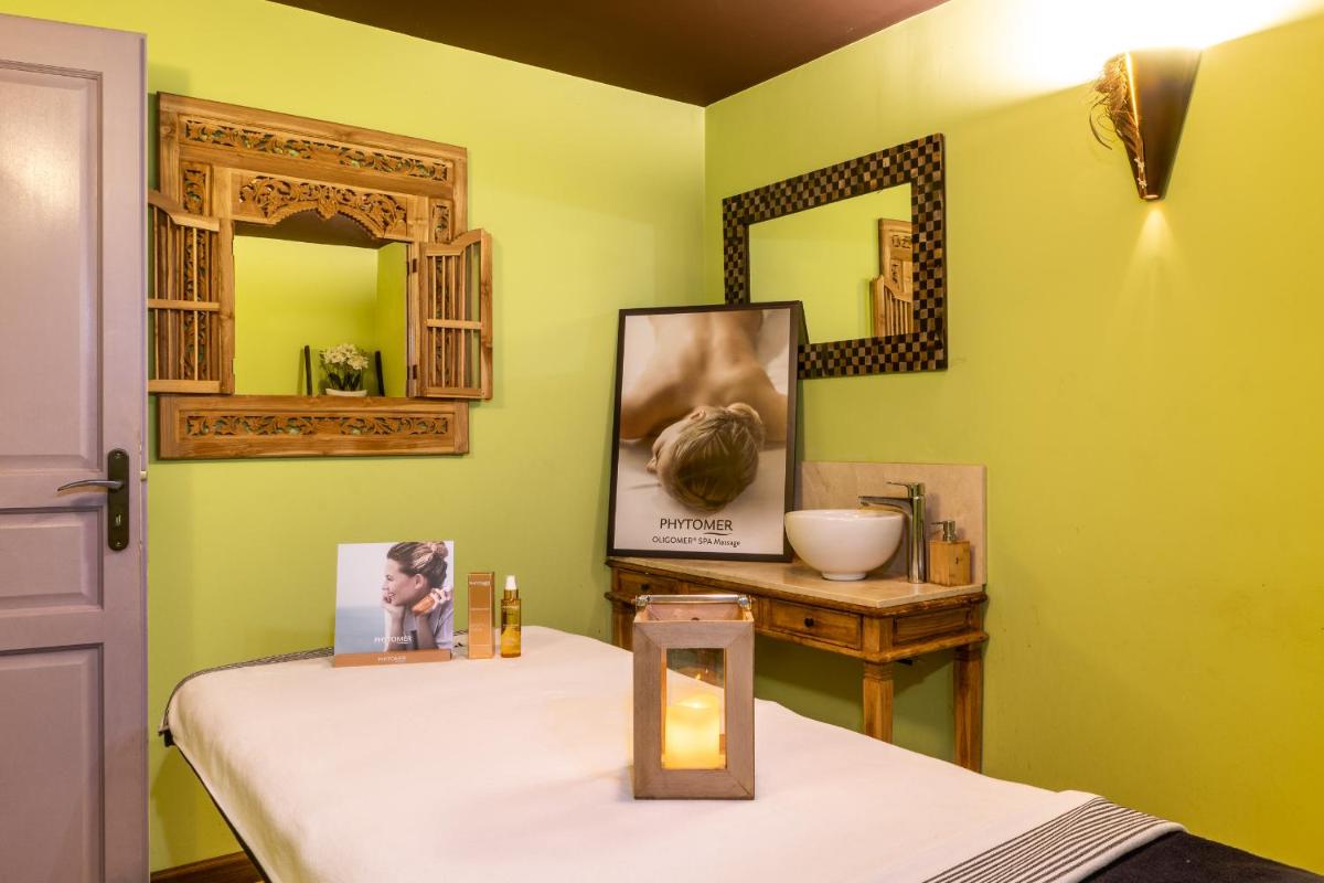 Photo de la galerie de l'établissement Le Manoir De La Poterie & Spa, à Cricquebœuf