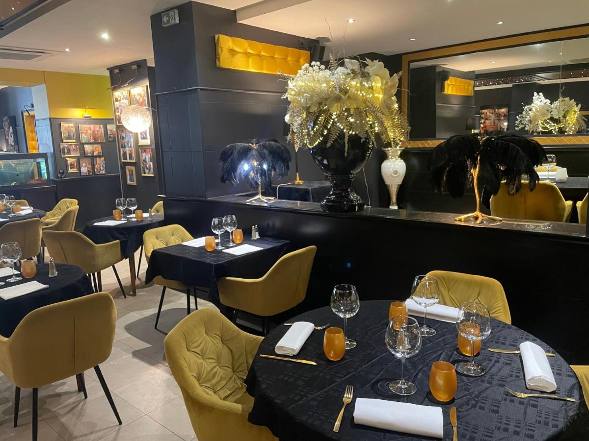 Hotel Restaurant Les Arcades - Housity