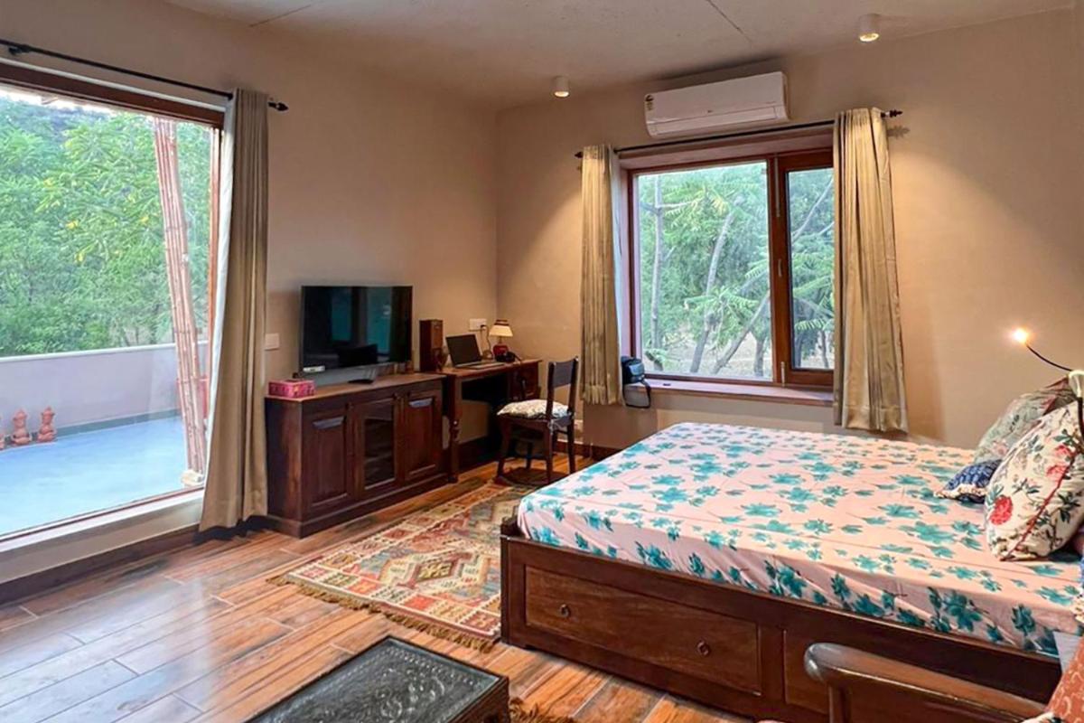 Suitetrails - StayVista at The Owl House