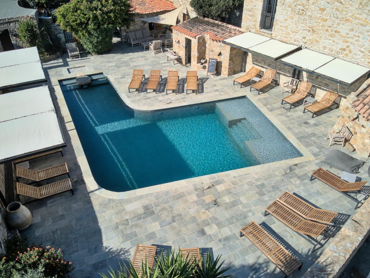 Piscine de l'établissement Hôtel Casa Rossa & Spa ou située à proximité