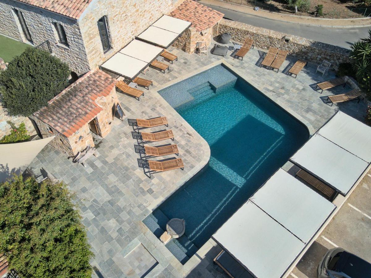 Piscine de l'établissement Hôtel Casa Rossa & Spa ou située à proximité