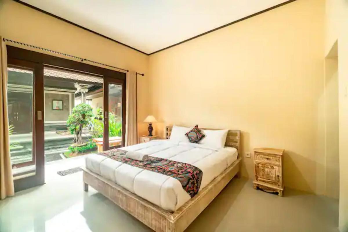 Pondok Lulik Homestay Canggu - Housity