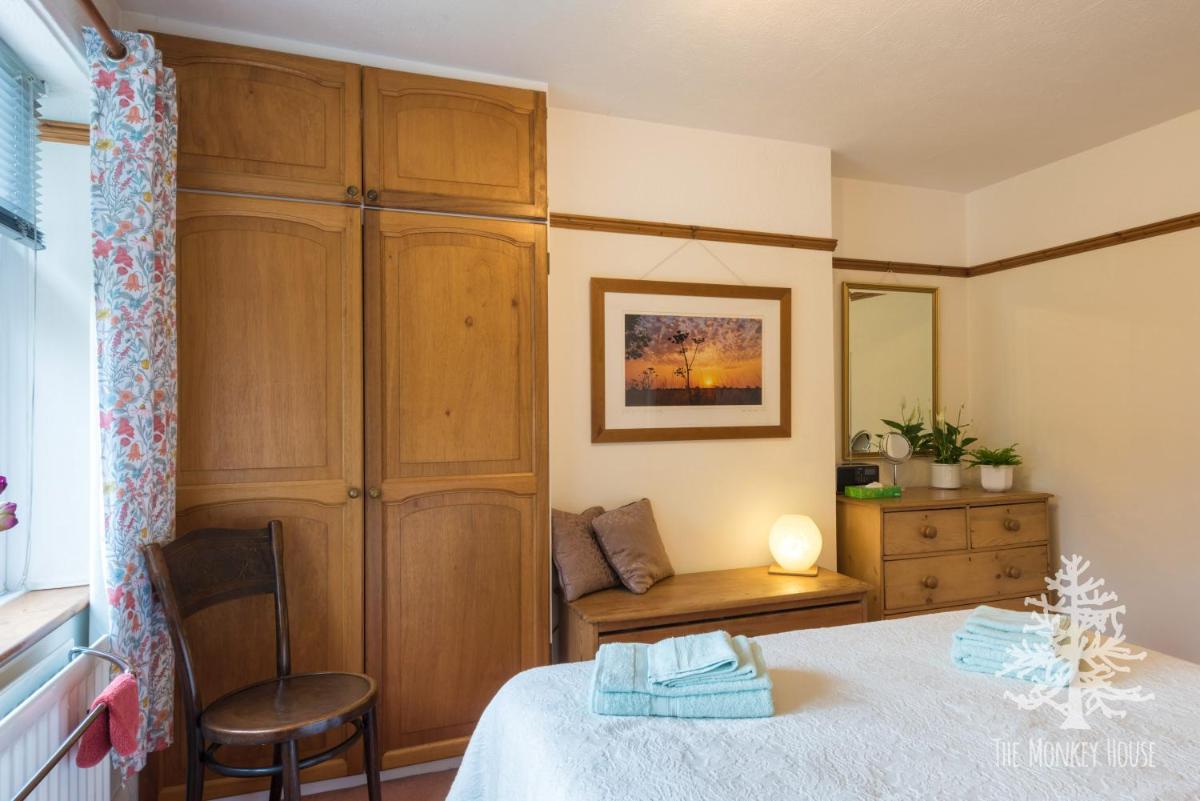 The Monkey House B&B - Housity