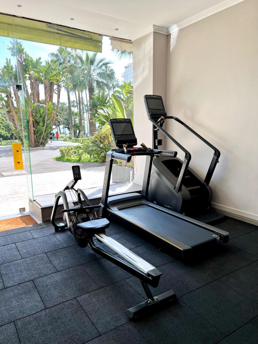 Salle ou équipements de sports de l'établissement Mondrian Cannes
