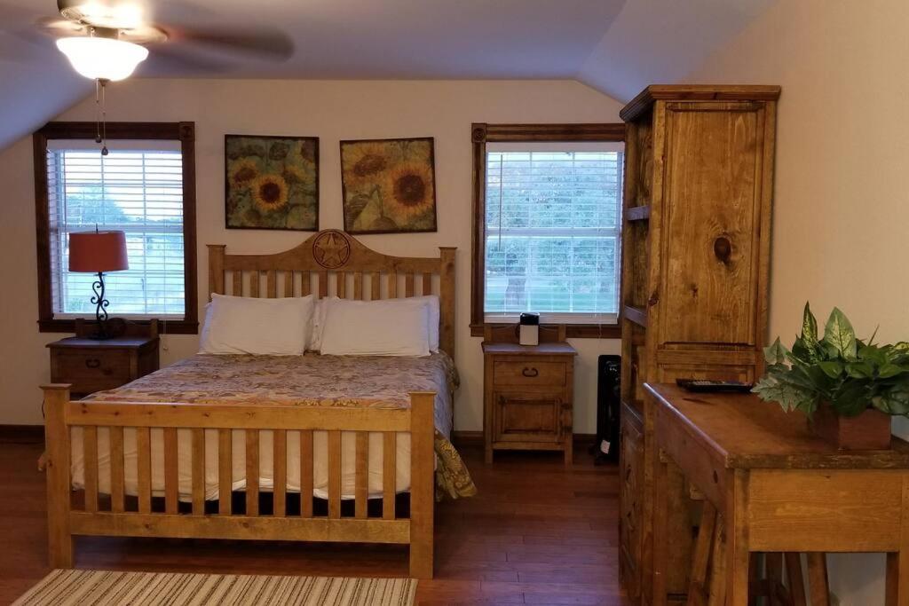 Mendelbaum Winery East Loft - Housity