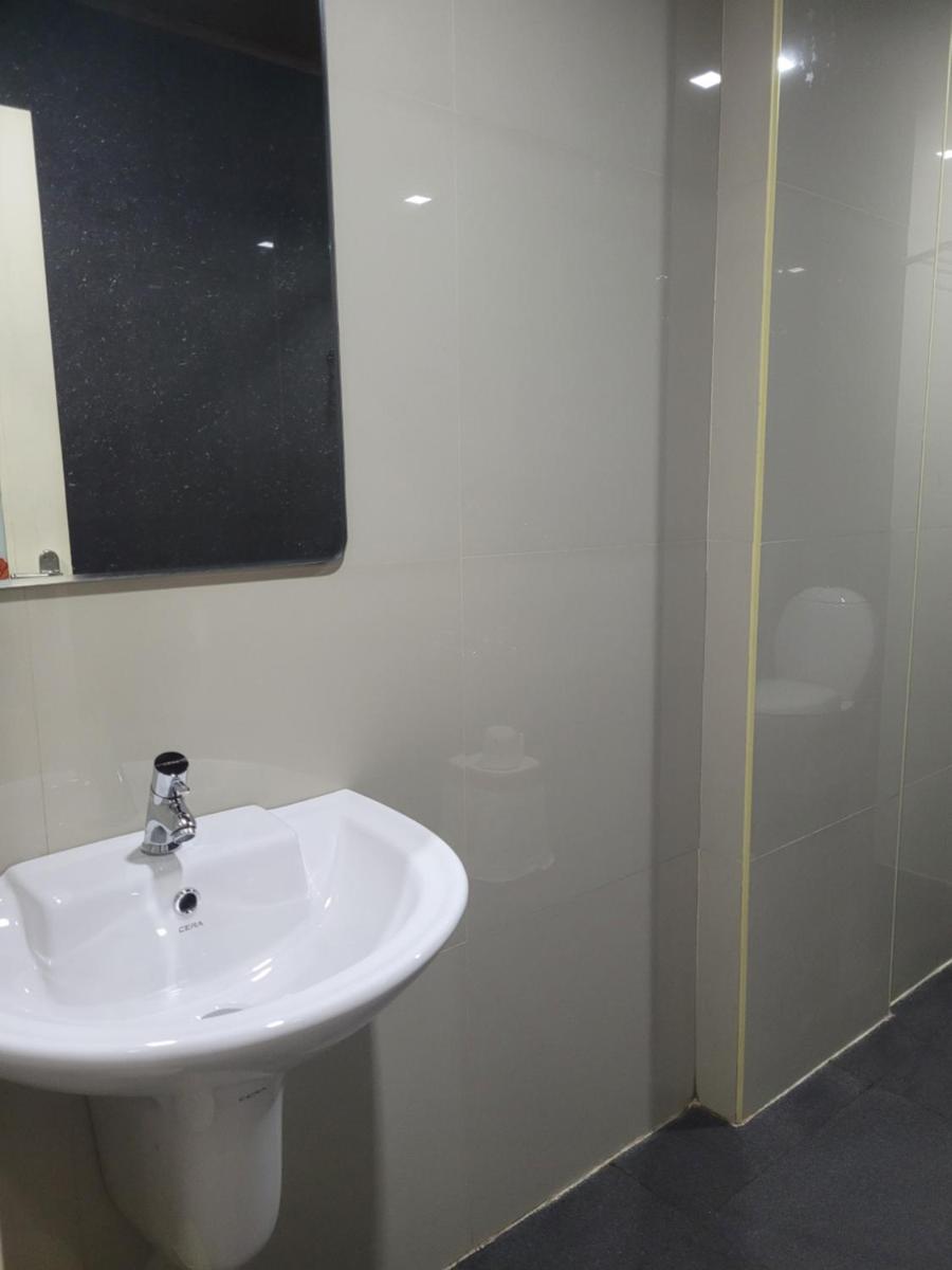 Ashoka Inn Chottanikkara - Housity