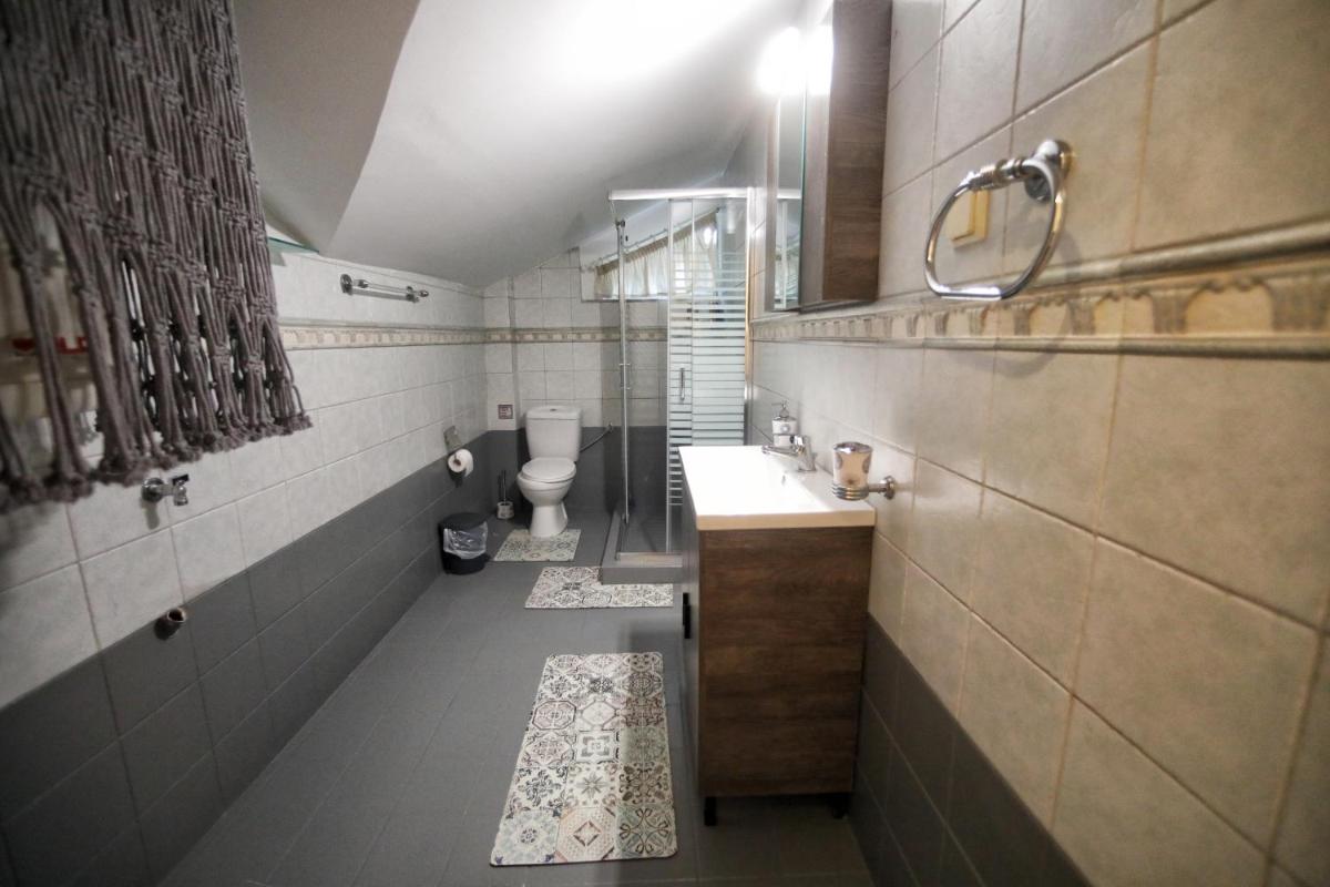 Lake’s Loft - Hizvo