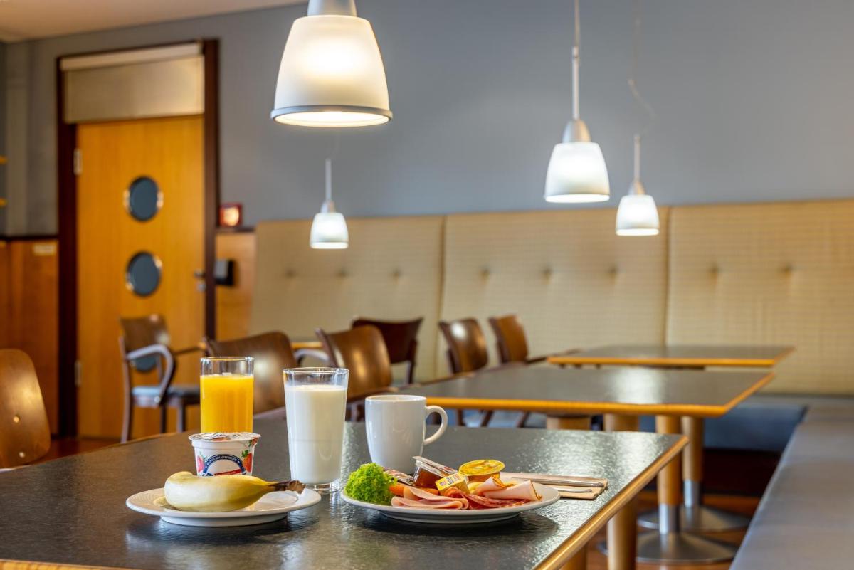 Hotel Leipheim Süd - Housity