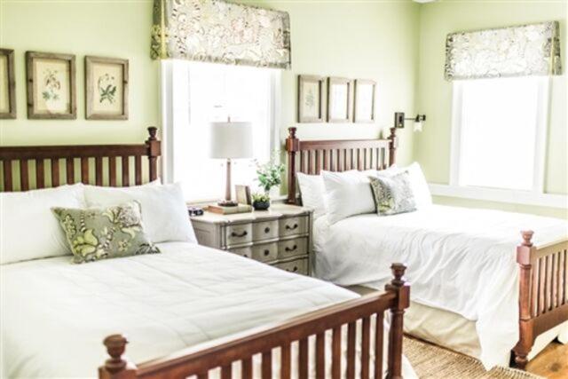 Marriott Ranch Bed and Breakfast - Housity
