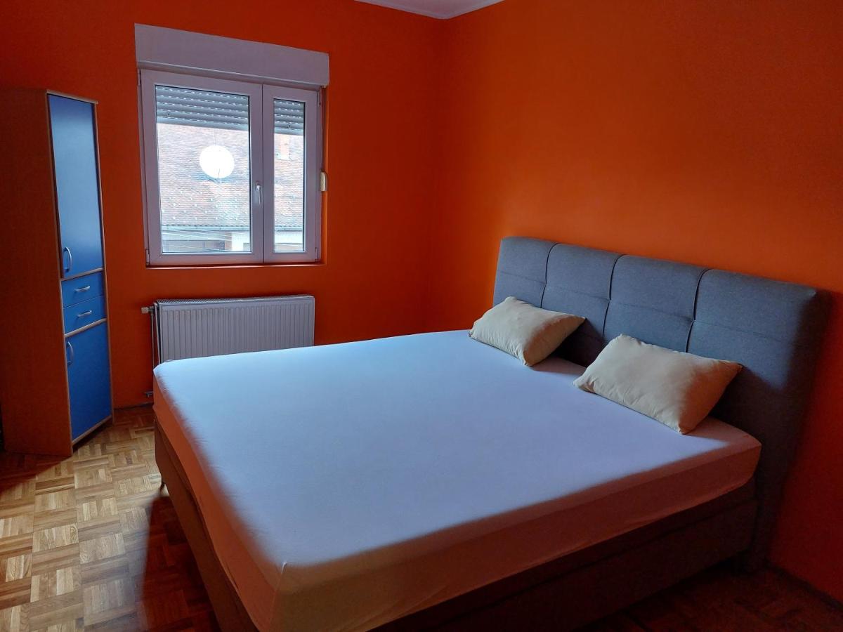 Oaza mira + free parking - Housity