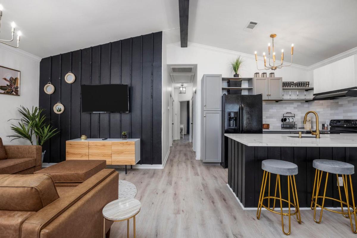 Wonderful Getaway in EaDo Houston - Housity