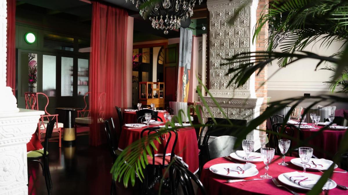 Prestige Palace - Esquisse Hotel - Housity
