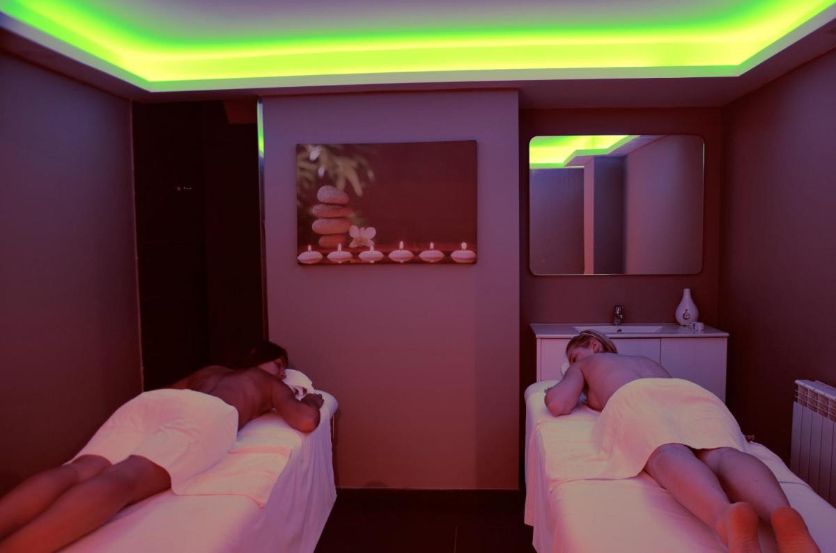 Spa o instalaciones de bienestar en Hotel Spa Acevi Val d’Aran