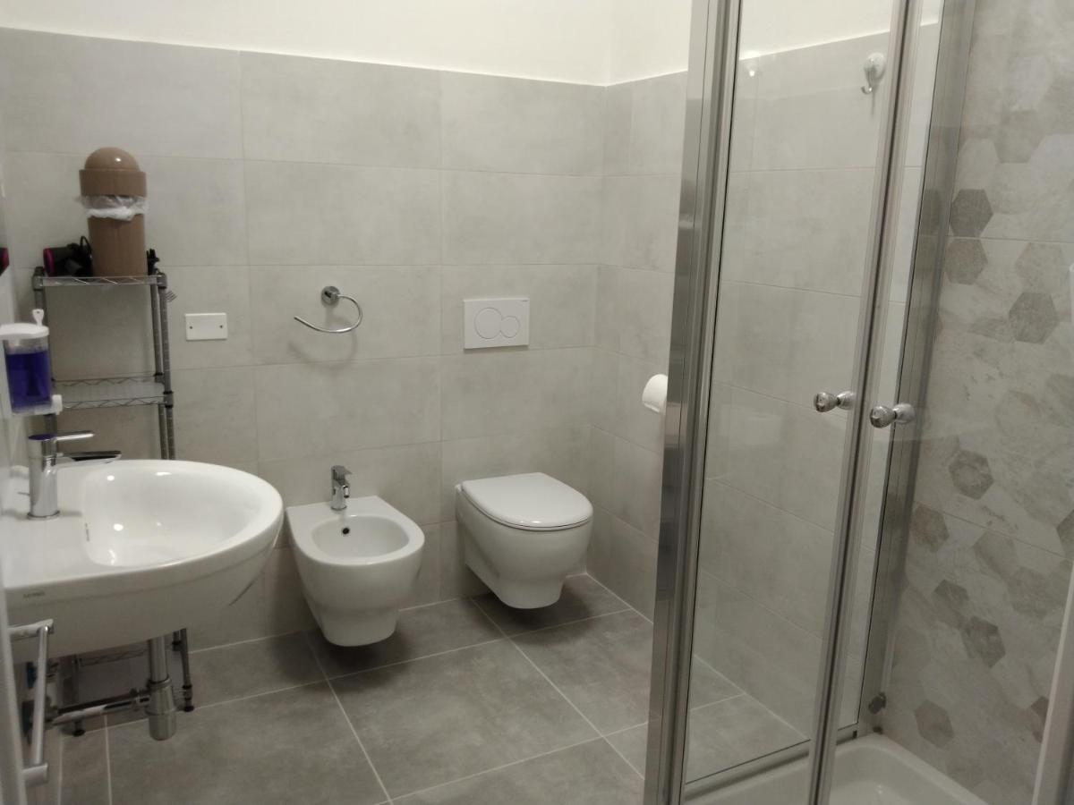 ANGI B&B - Housity