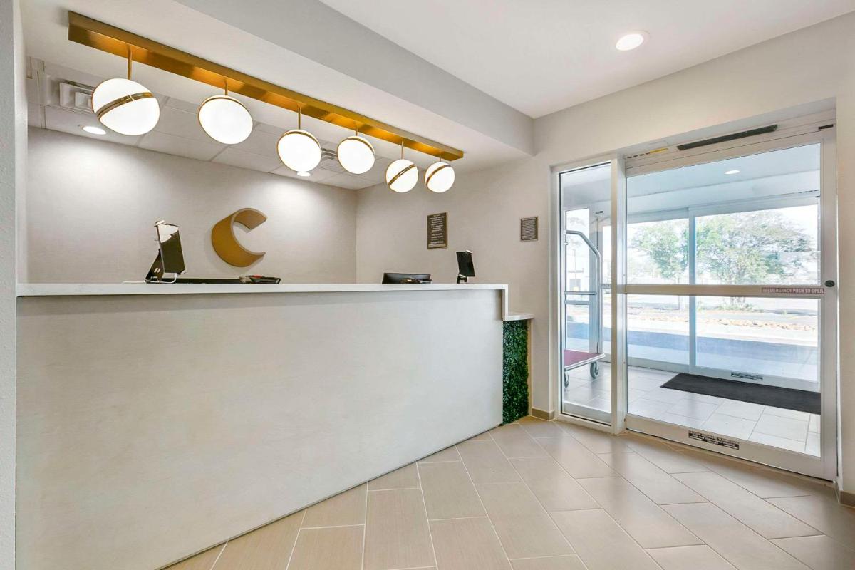 Comfort Inn & Suites Houma - Housity