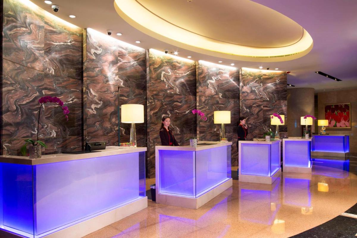 Shanghai Marriott Hotel Riverside - Housity
