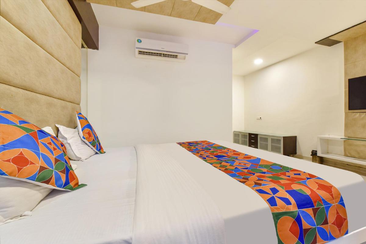 FabHotel Shri Krishna Residency - Housity