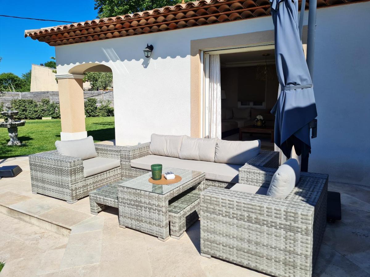 Villa elegante a Lorgues avec piscine et jacuzzi - Housity