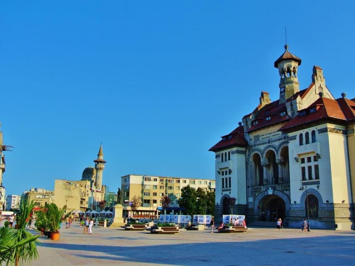Neversea Black Sea - Hizvo