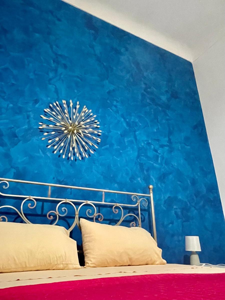 Azzurra - Housity