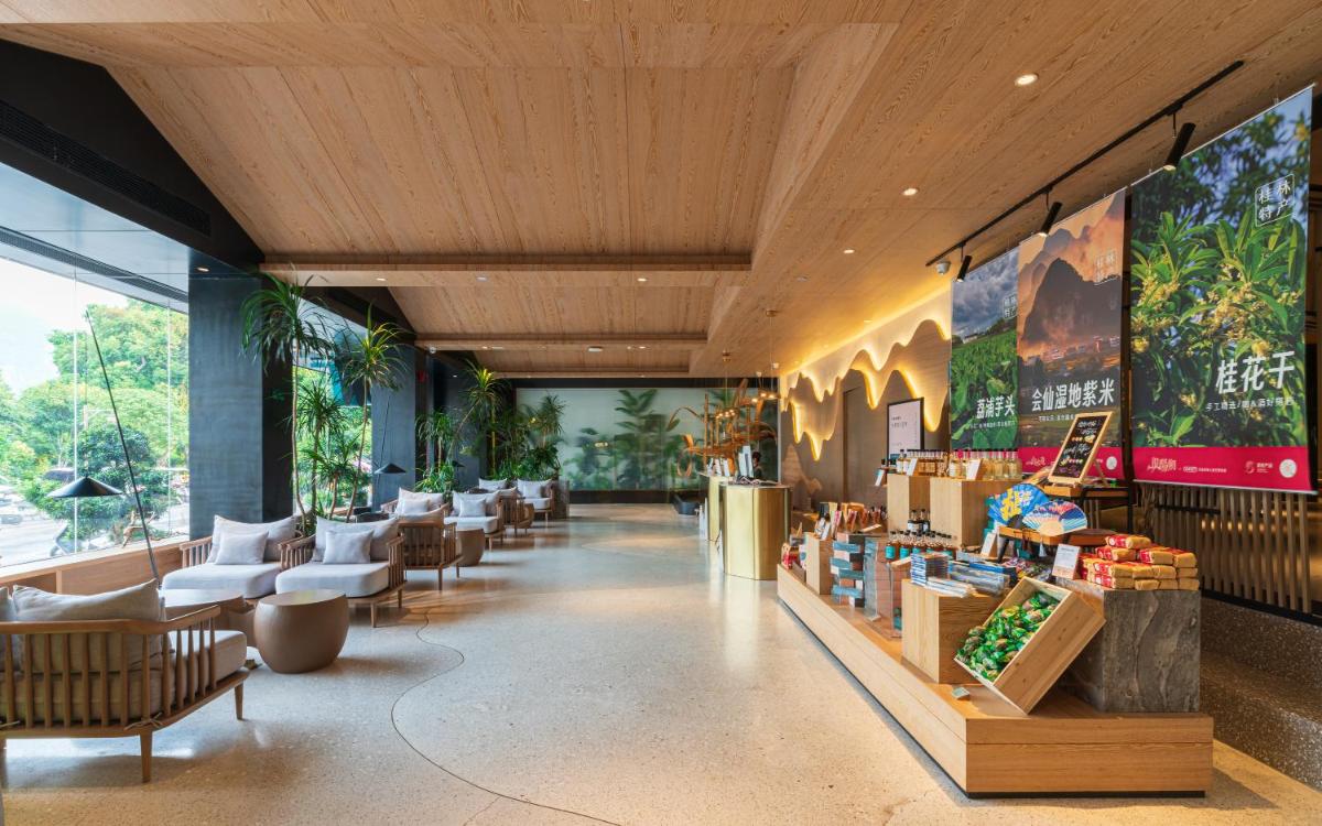 Percent Hotel Yangshuo - Housity