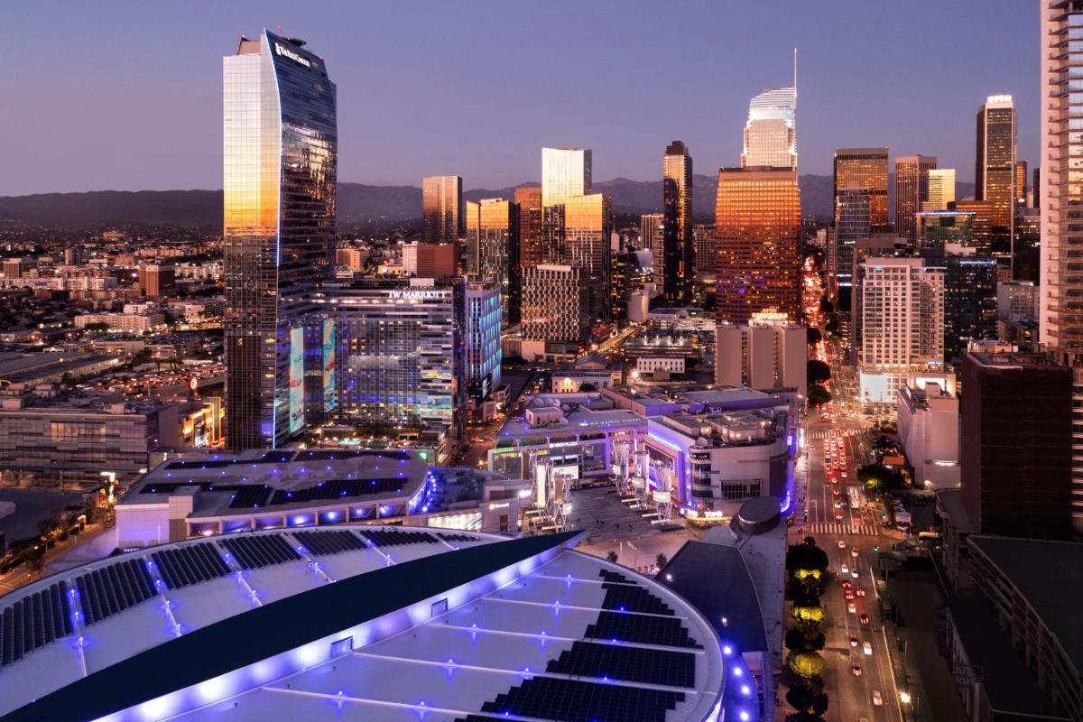 JW Marriott Los Angeles L.A. LIVE - Housity