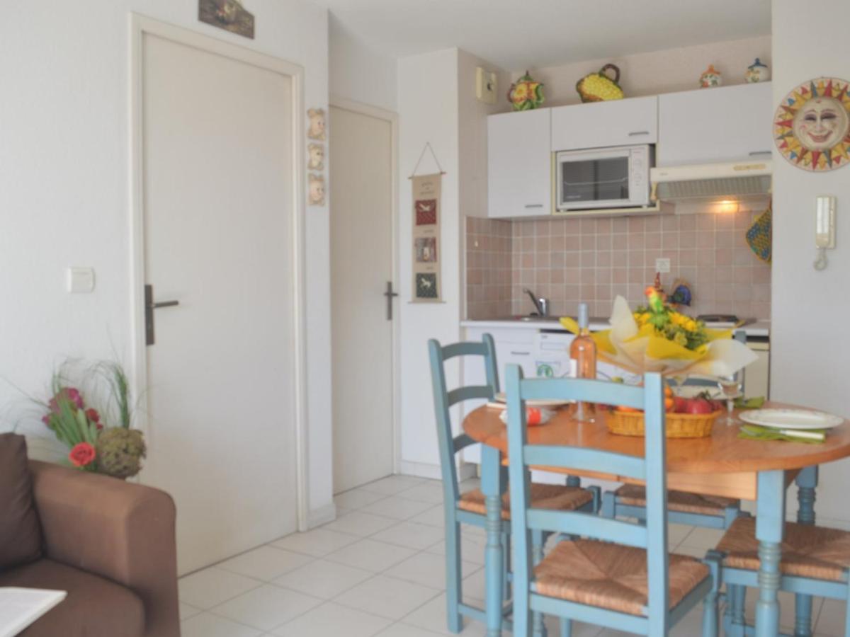 Appartement à Fréjus avec terrasse et ménage inclus - FR-1-226A-66 - Housity