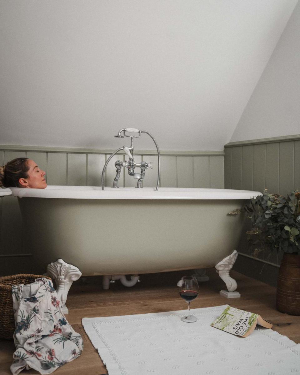 The Swan Inn - Housity