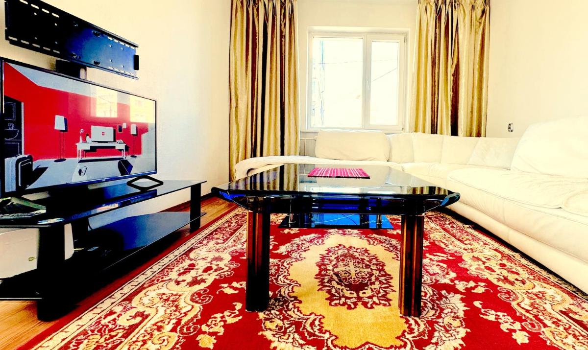 Apartment 44, spacious living area, separate kitchen & 1 bedroom - Hizvo