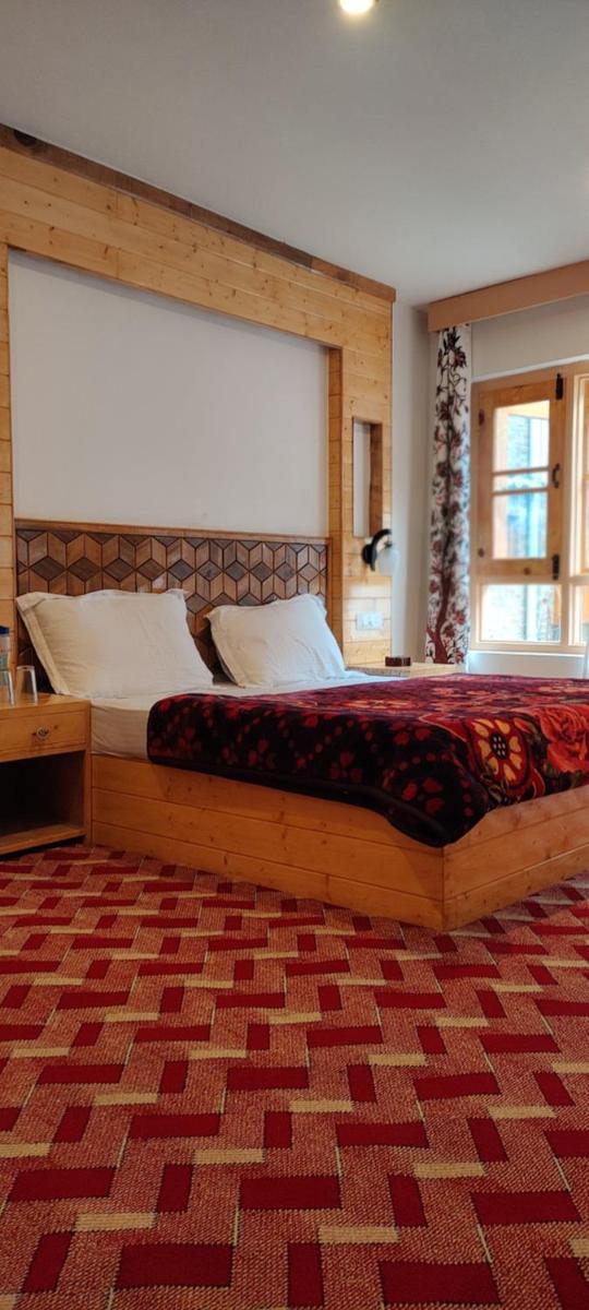 NEW ELITE COTTAGE PAHALGAM - Housity
