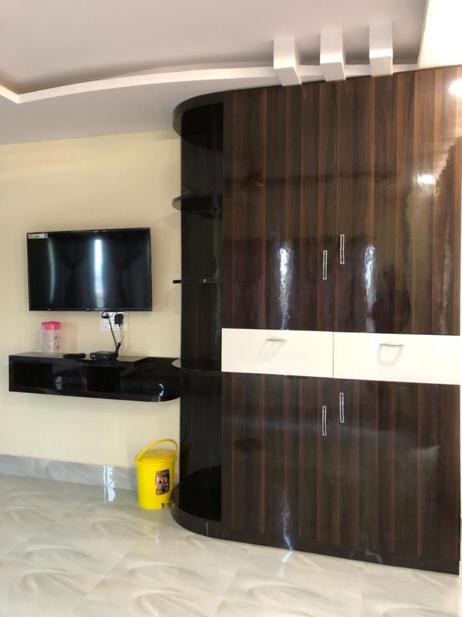 Hotel The Heaven - Housity