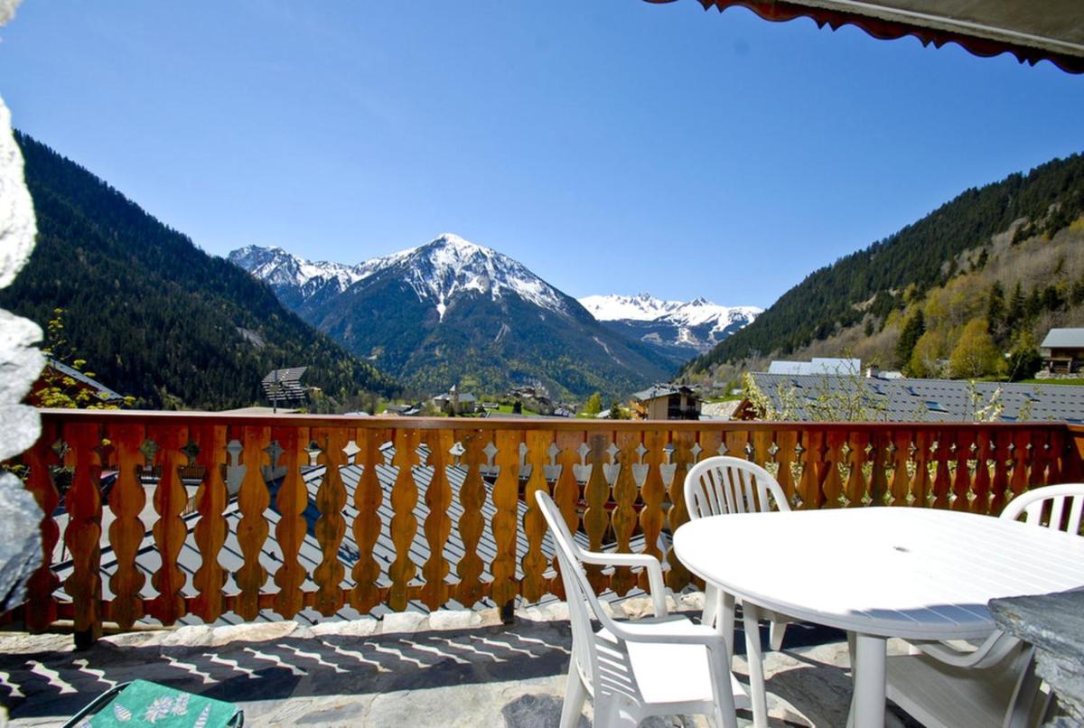 Chalet spacieux a Champagny en Vanoise 118 m² avec vue montagne - Housity