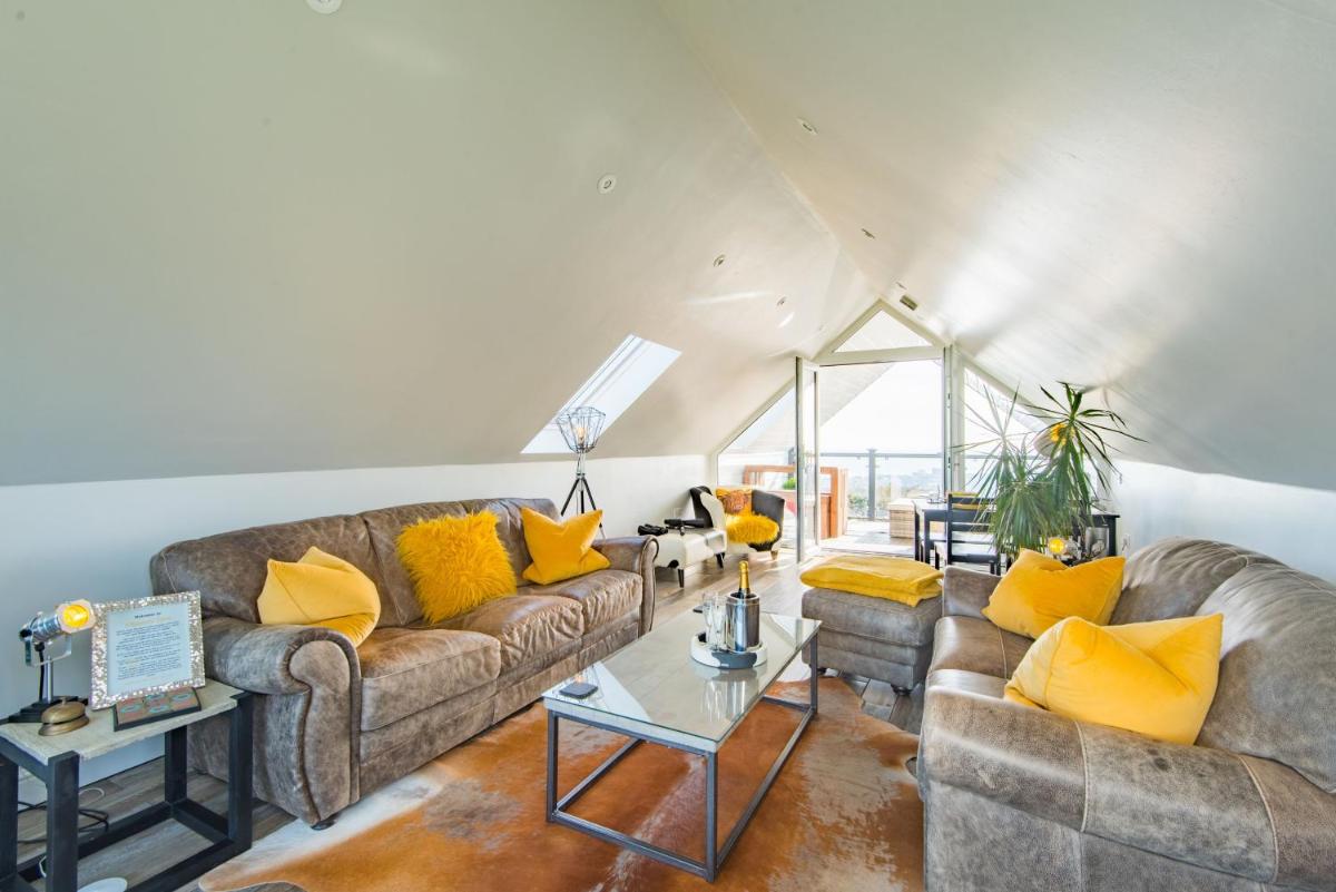 Channel View by Bloom Stays - Housity