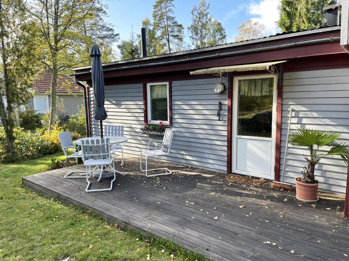 Cozy cottage on Okno near nature - Housity