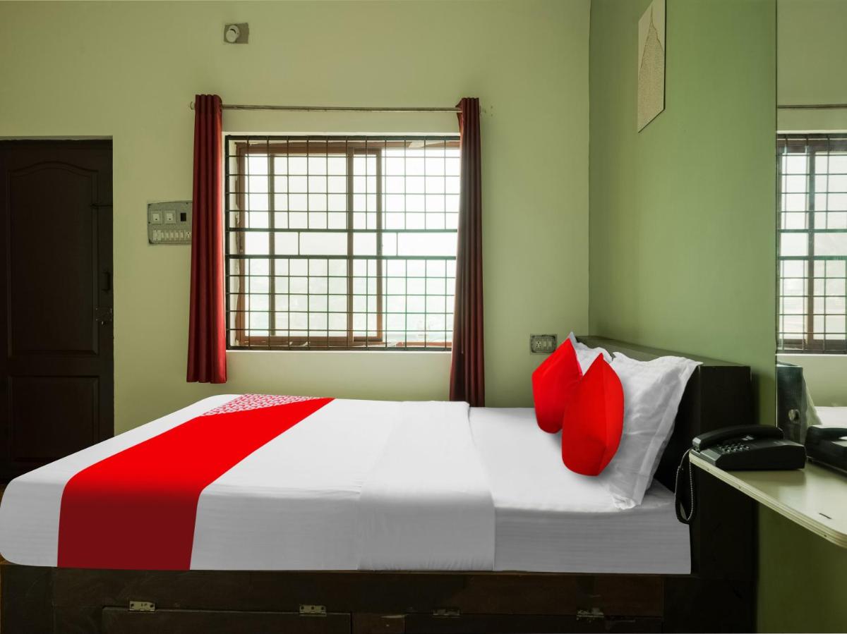 OYO Flagship Lucky Inn - Housity