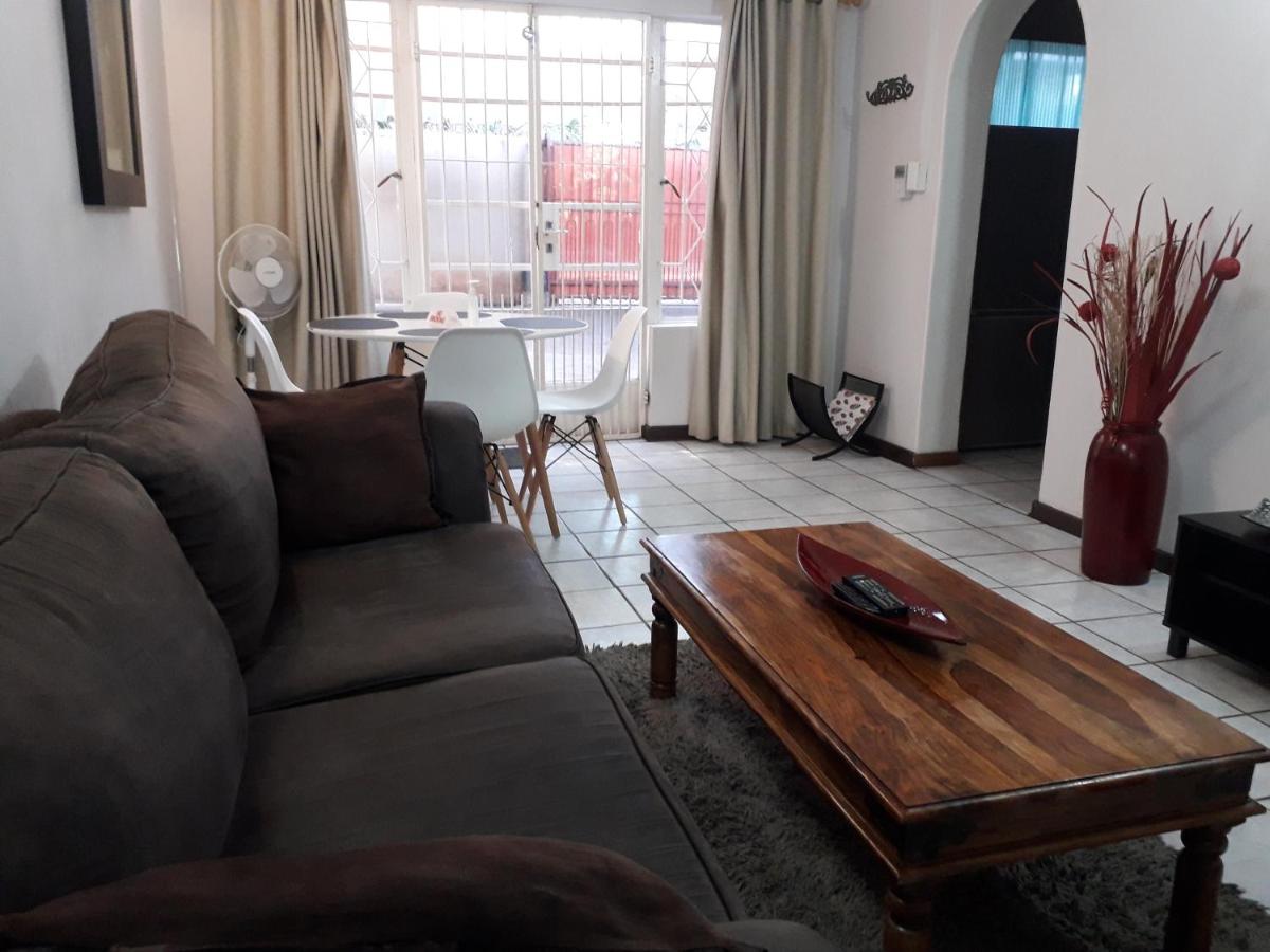 Protea Park Self Catering Guesthouse - Housity