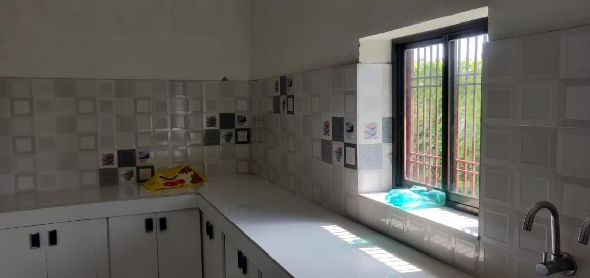 Gaurakala guest house - Housity