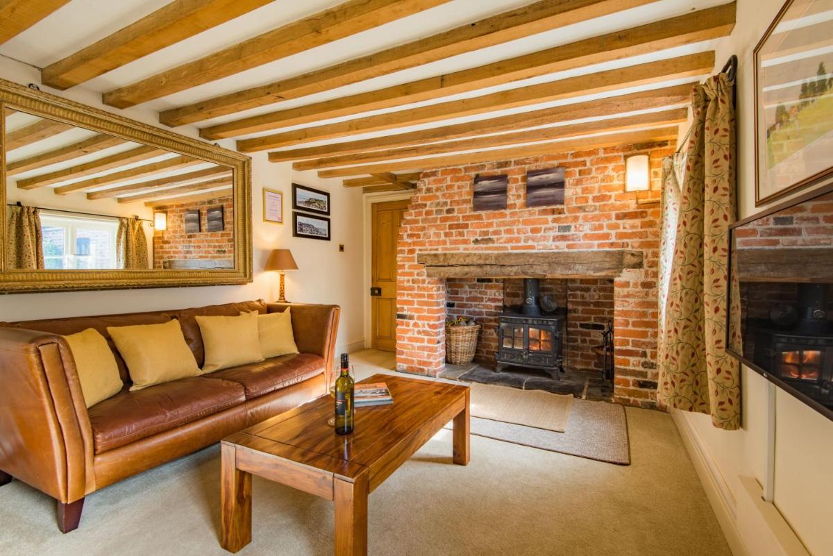The Oast by Bloom Stays - Housity