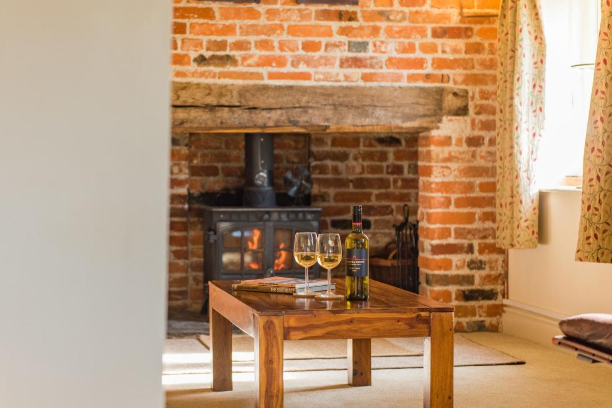 The Oast by Bloom Stays - Housity