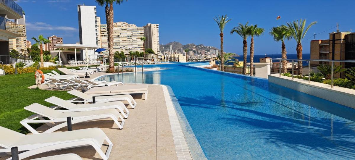 ROMERO APARTMENTS SUNSET CLIFFS BENIDORM - Hizvo